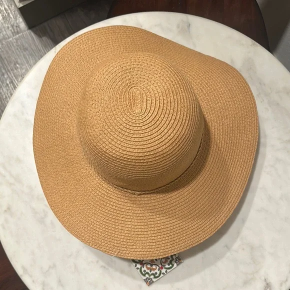 Banana Republic Light Brown Sun Hat NWT - Picture 3 of 4